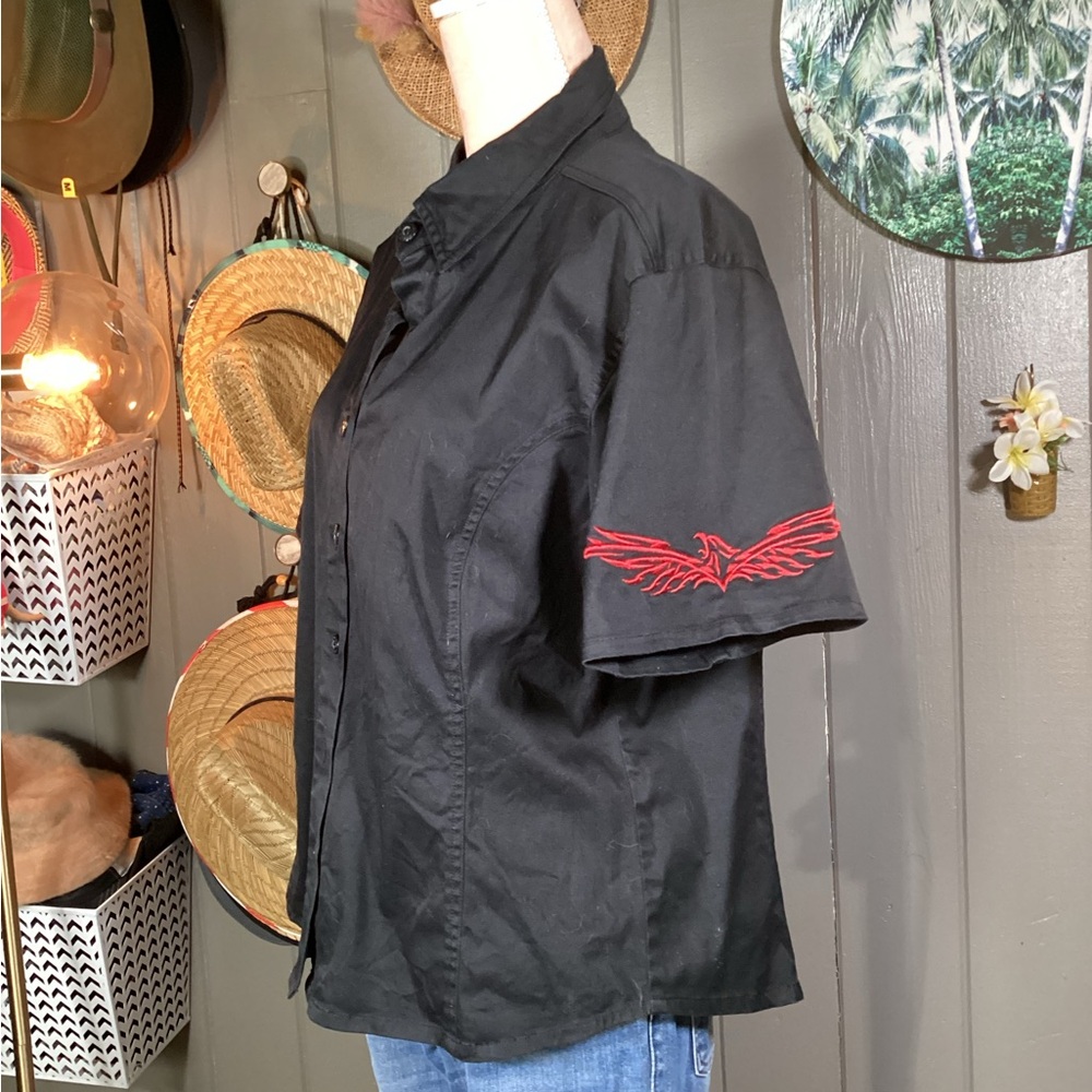 Chrome Eagle Women’s Buttonup Black & Red Large